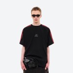 4-Stripe Loose-fit T-shirt